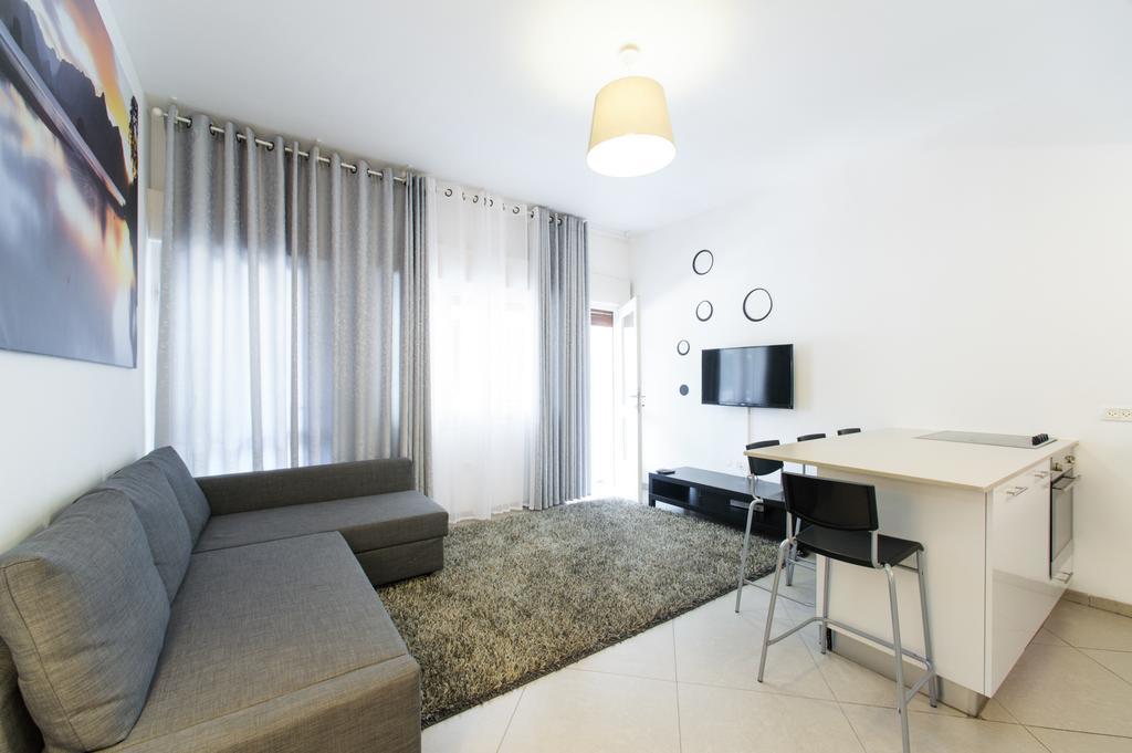 Star Apartments - Dizengoff Square Tel Aviv Rum bild
